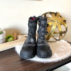 The North Face Thermafelt Insulated Snow Winter Waterproof Boots.